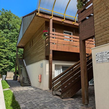 Studio Rez De Chaussee Avec Terrasse Centre Thermal Et Touristique - Casa Amneville Exterior photo